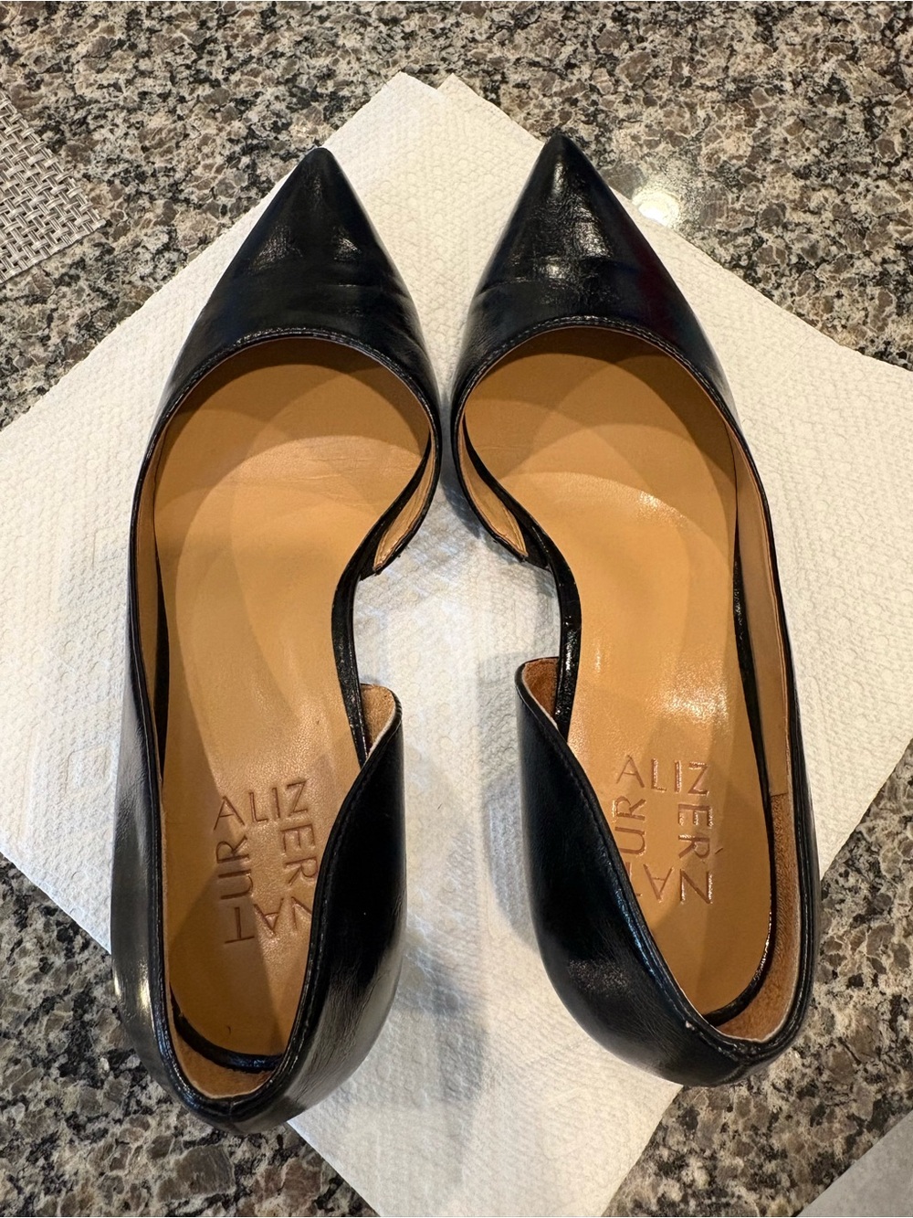 Naturalizer Kitten Heel Pumps - Picture 2 of 6